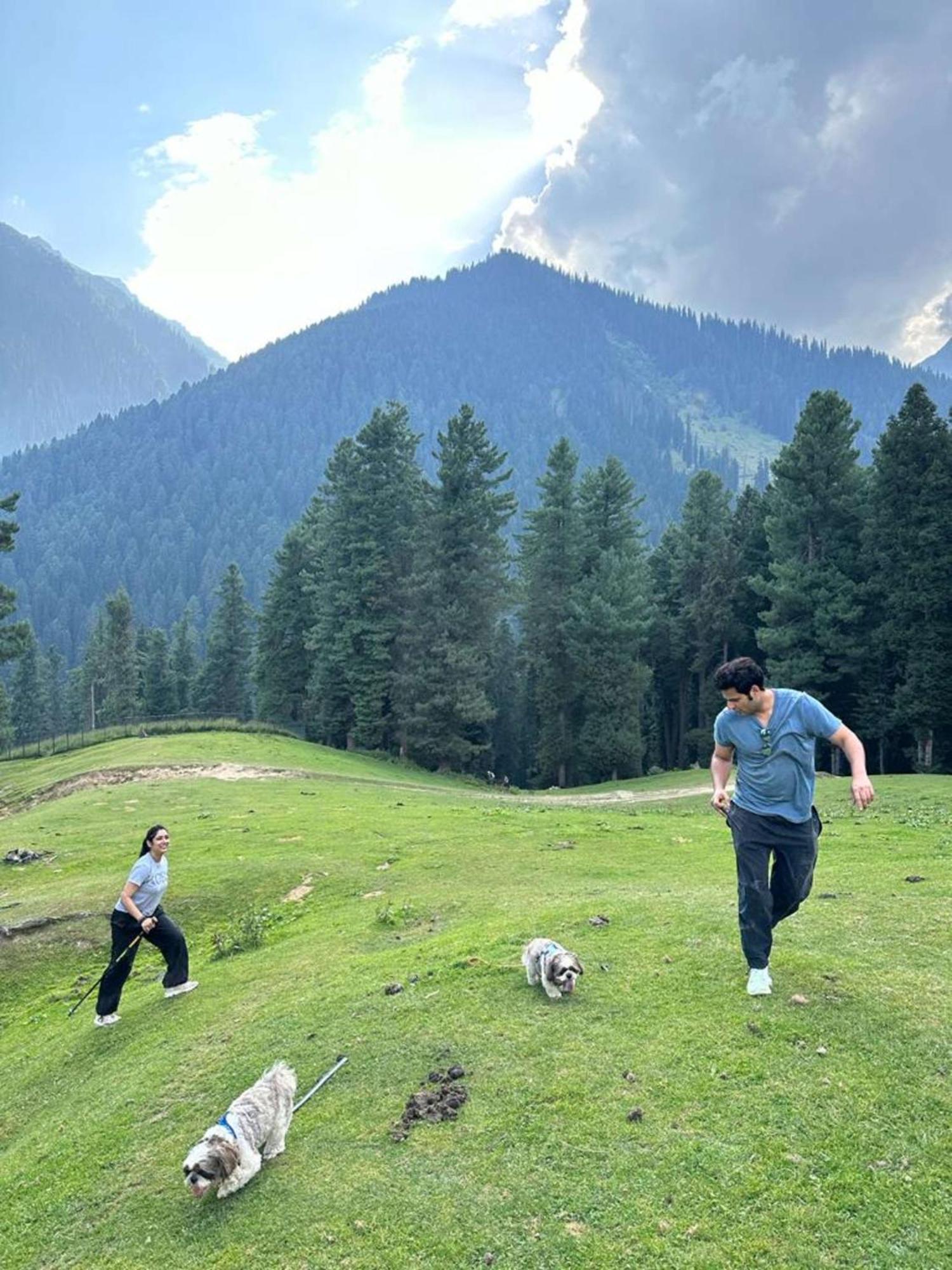 Radisson Golf Resort Pahalgam Pahalgām Exterior foto